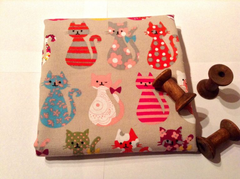 CATS Designer Curtain Upholstery cotton fabric material 55"/140cm wide Cute Cat Canvas