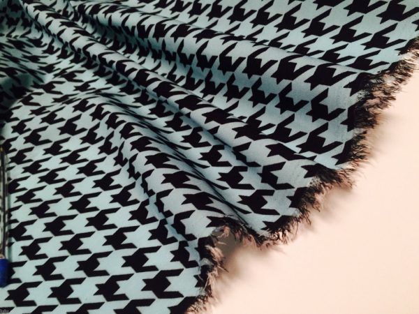 houndstooth-hounds-tooth-lightweight-polyester-fabric-soft-drape-145cm-wide-sky-blue-by-metre-594bef532.jpg