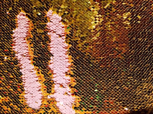 MERMAID Reversible 5mm Sequin Fabric Flip Two Tone Stretch Material - 130cm wide - Baby Pink& Gold sequins
