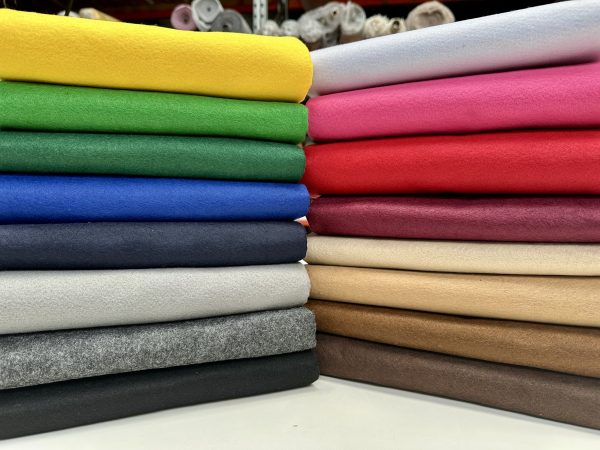 EMERALD GREEN Felt Fabric Material Craft Plain Colours Polyester - 102cm Wide - Image 3
