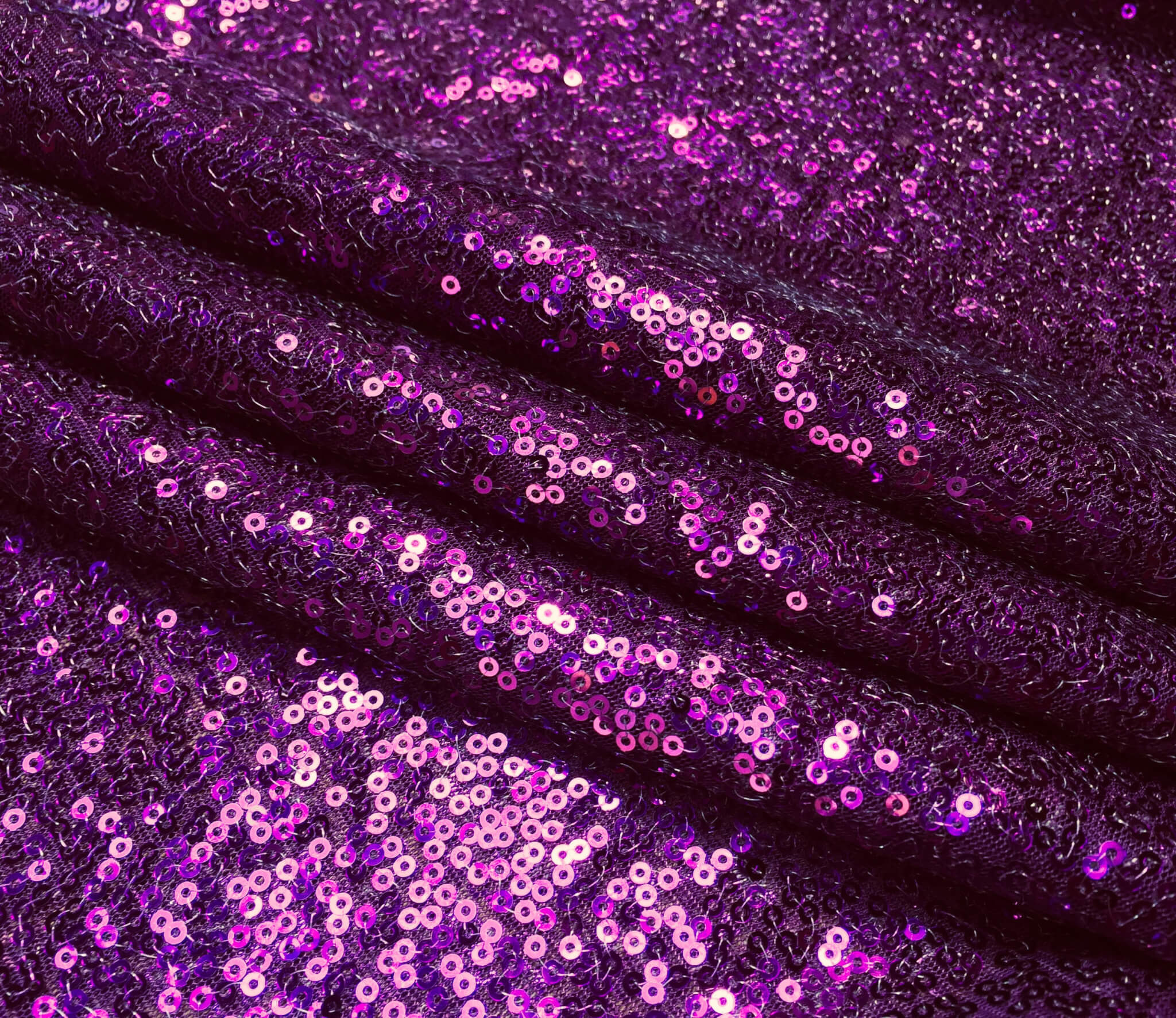 Chantilly Light Purple color sequins Flat 4mm 4.80 EUR - Buy french sequins  - Tools and Materials for Embroidery