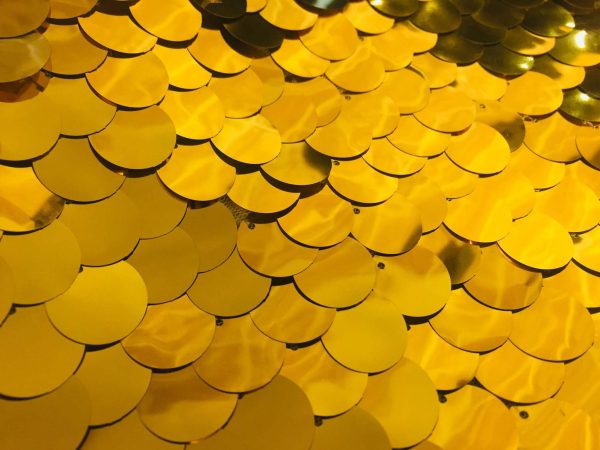 18mm Large Sequin Fabric Glitter Material, 2 way stretch - Backdrop, Dress Making, Home Decoration - 130cm wide - Sparkling GOLD Paillettes