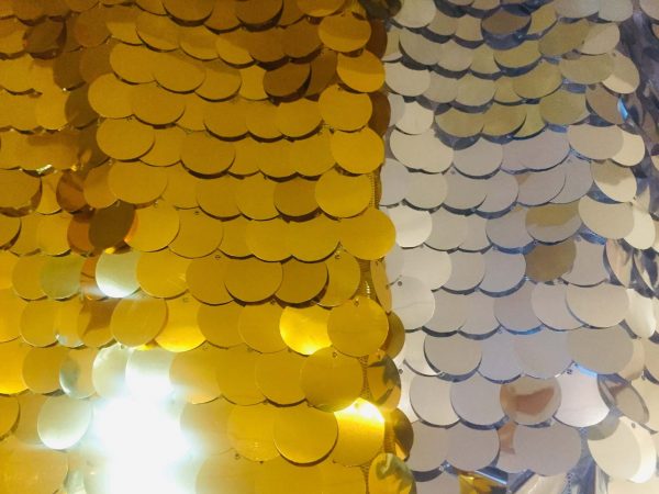 18mm Large Sequin Fabric Glitter Stretch Material - Backdrop, Dress Making, Home Decoration - 130cm wide - Sparkling SILVER Paillettes