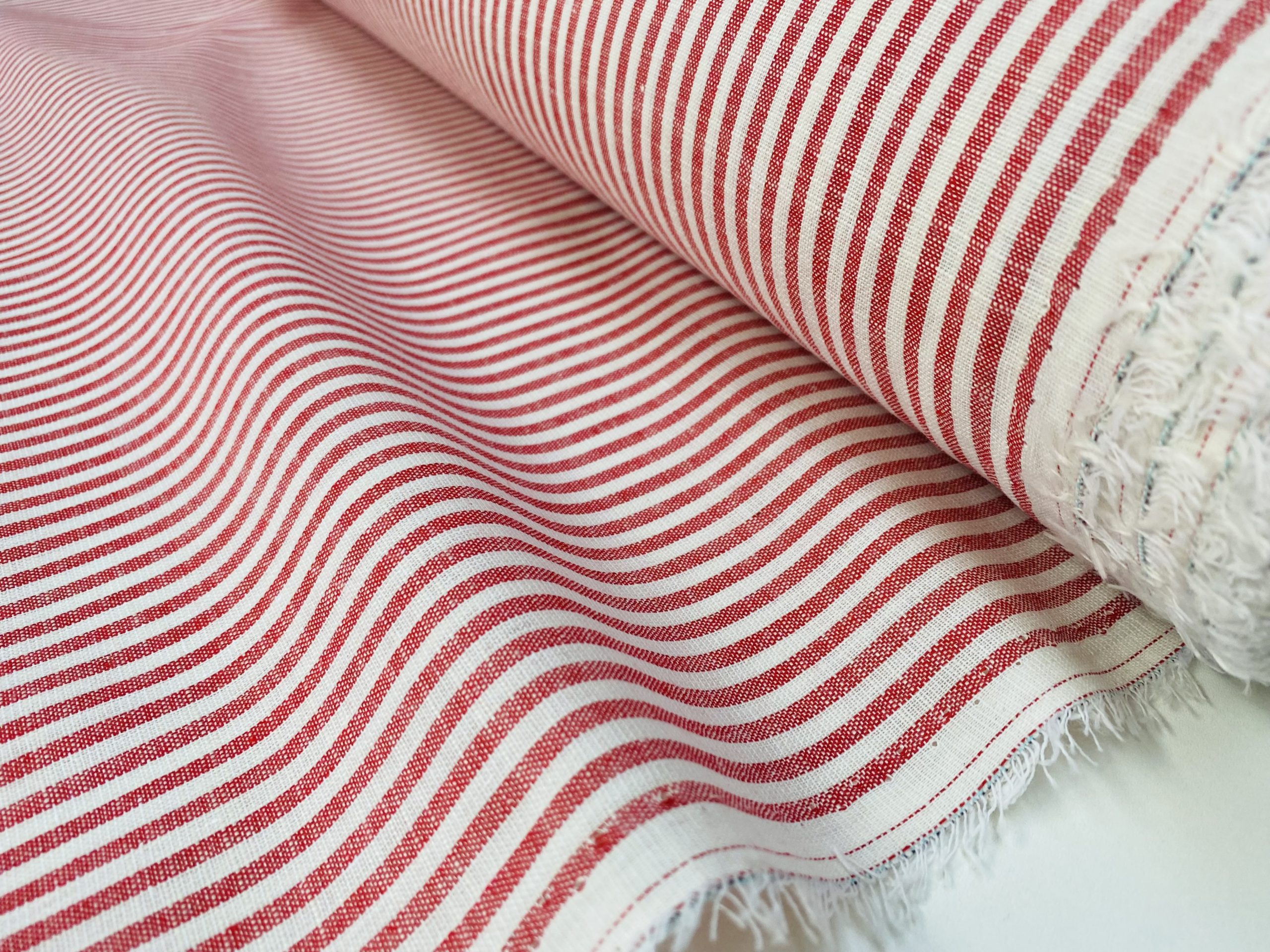 Candy Stripe Linen Fabric Light Cotton Material Cute Striped White Linen  Home Decor, Dressmaking - 59 or 150cm wide - Red