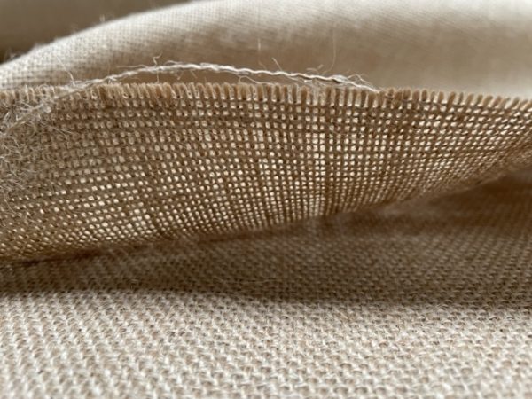HESSIAN 100% JUTE 10oz Fabric Sacking Material - Fine Natural Hessian Raffia - 160cm (63 inches) wide - Image 3