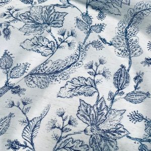  Soimoi Green Silk Fabric Oak & Beech Leaves Print