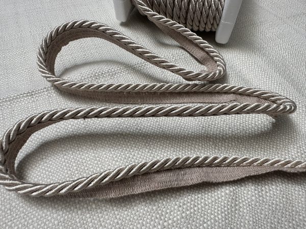 Sand Flanged Piping Cord Twisted Rope Trim Home Decor – Pillow Cushion Curtains Edge Trimming Upholstery – 7mm Wide – ANY LENGTH