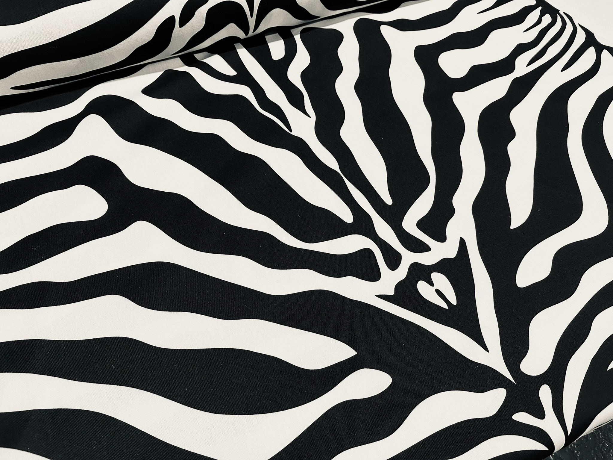 xl zebra black (6)